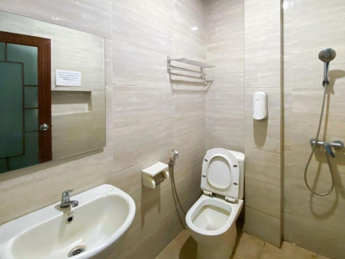Reddoorz At Sentosa Jaya Helvetia Medan Exterior photo