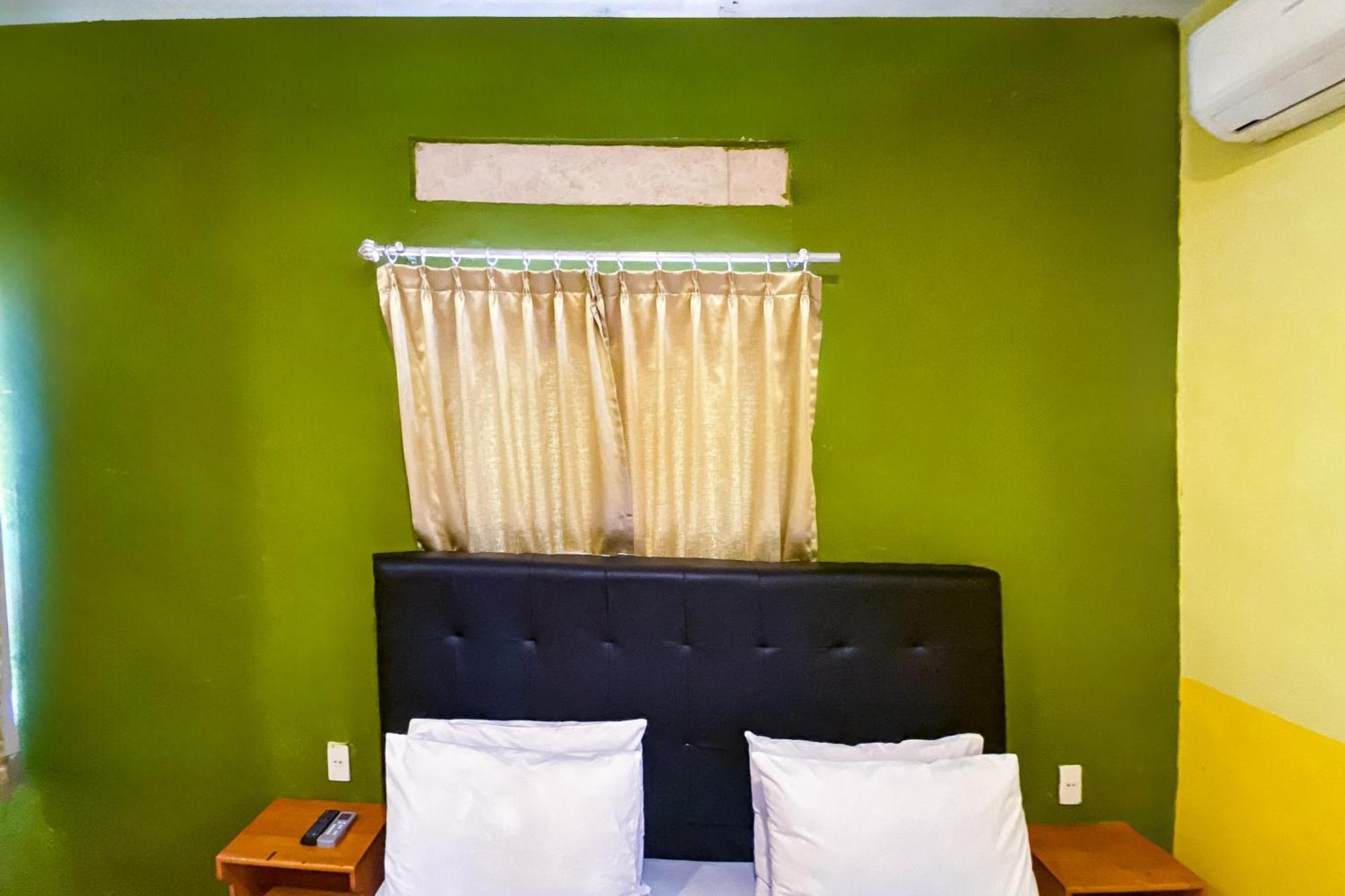 Reddoorz At Sentosa Jaya Helvetia Medan Exterior photo