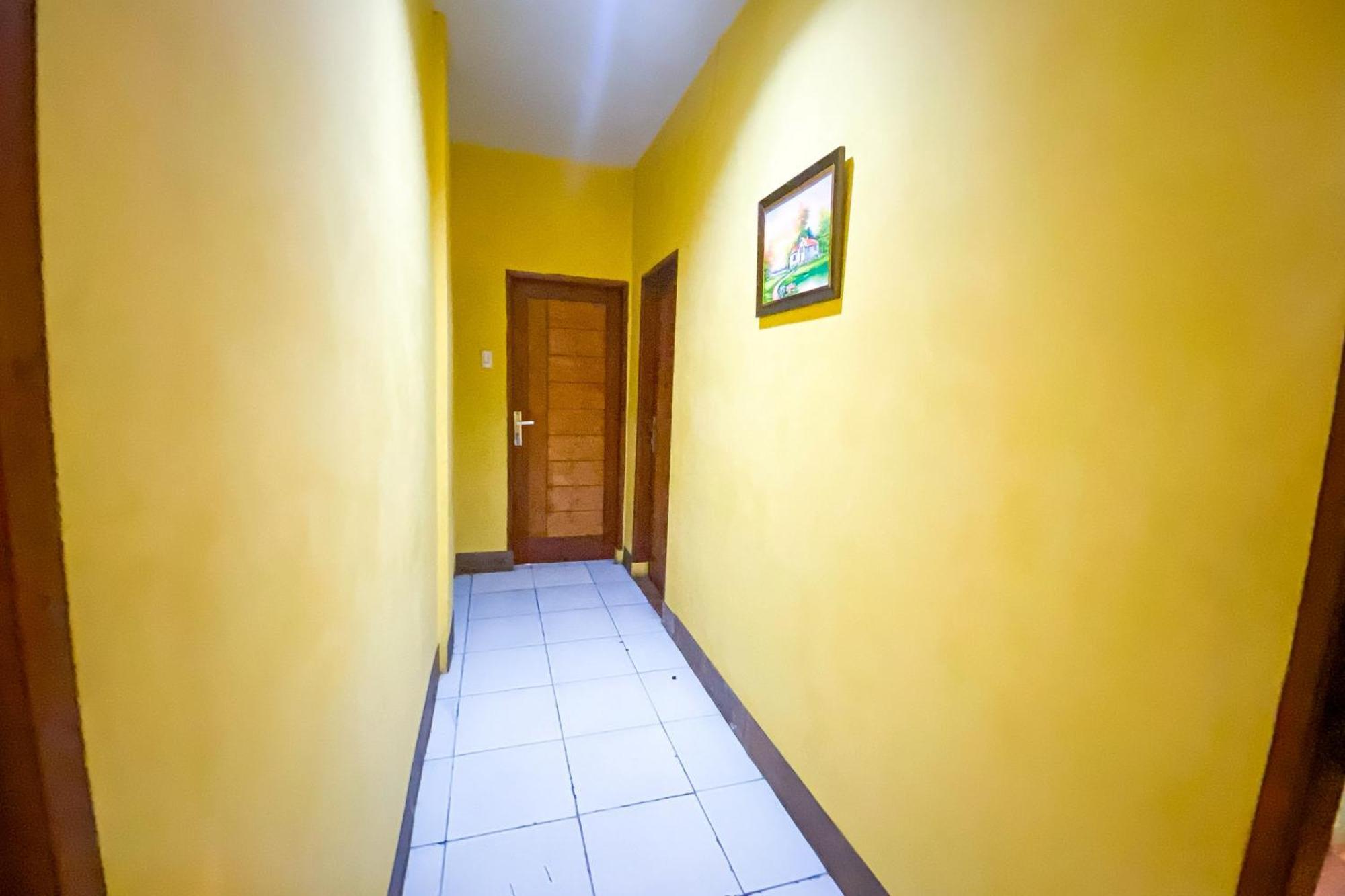 Reddoorz At Sentosa Jaya Helvetia Medan Exterior photo